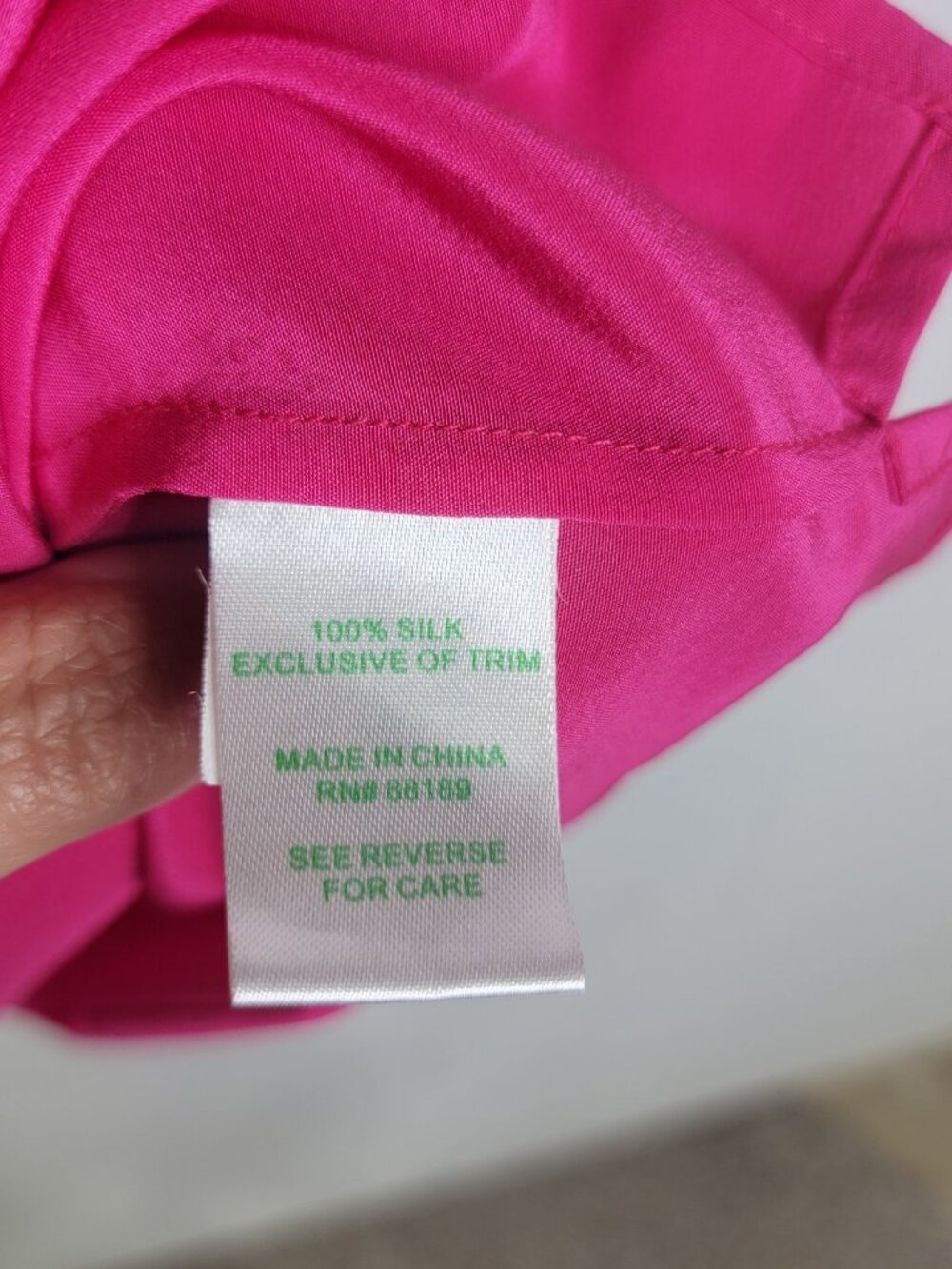 Lilly Pulitzer Pink Solid Elsa Top 100% silk long sleeve hot pink blouse XS - Picture 5 of 8